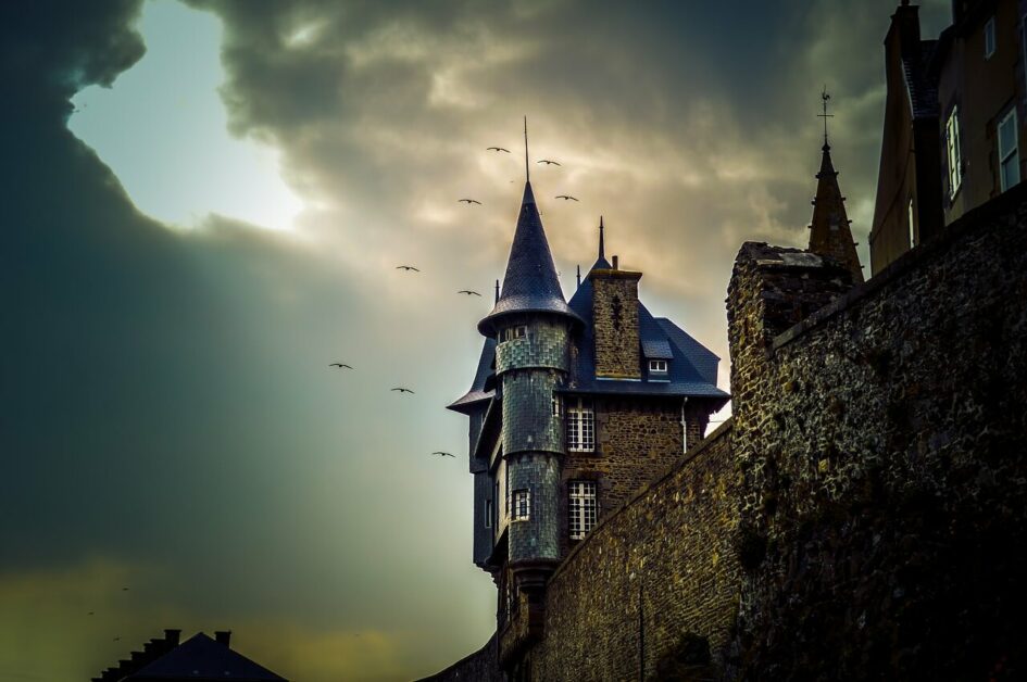 Замок Алник – ядовитый сад и легенда о вампире